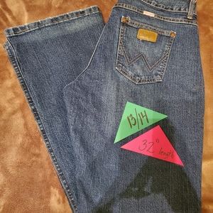 Wrangler Jeans for women 13/14 for Kennedy